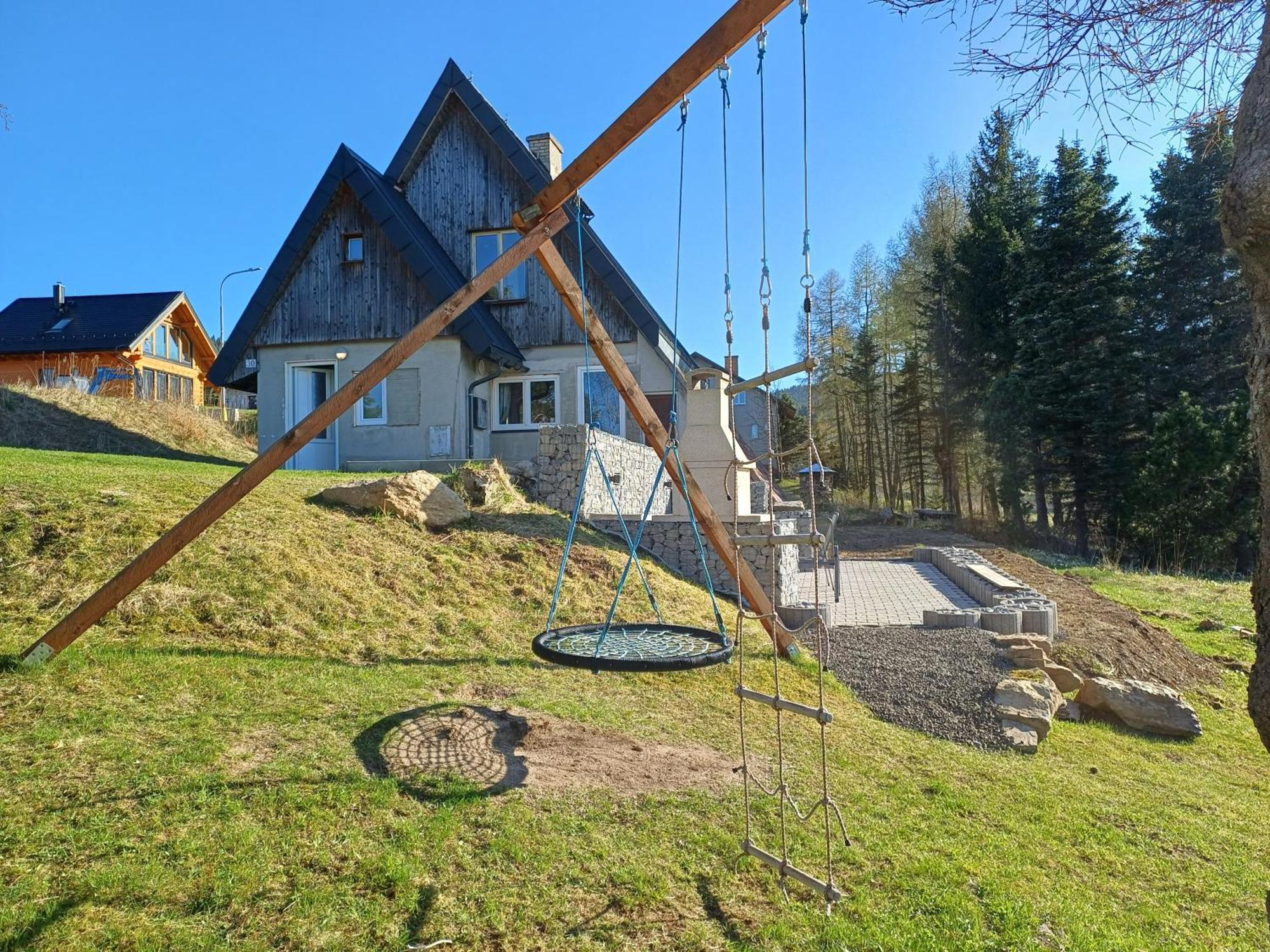 Chaloupka Na Vrsku Villa Loučná pod Klínovcem Exteriör bild